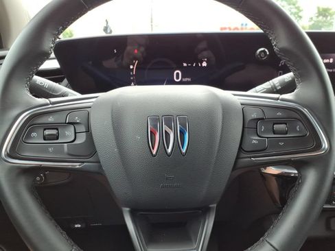 Used 2025 Buick Encore GX Sport Touring FWD image 23