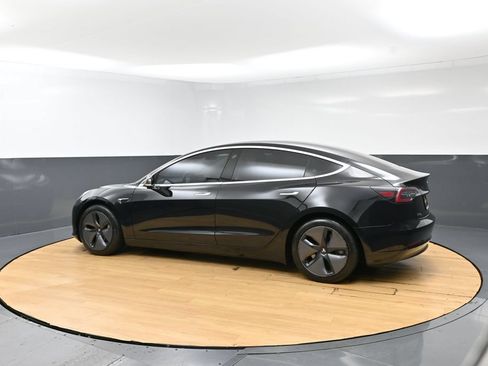 Used 2018 Tesla Model 3 Long Range RWD image 4