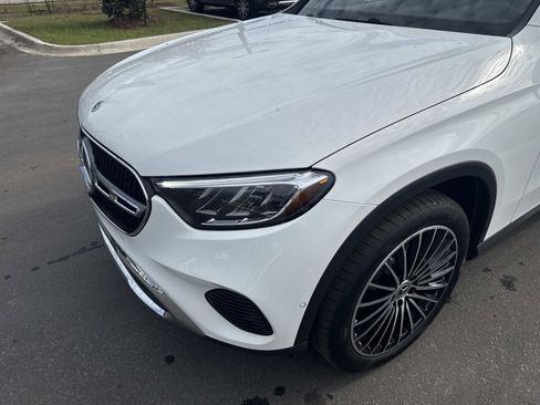 Used 2025 Mercedes-Benz GLC 300 image 10
