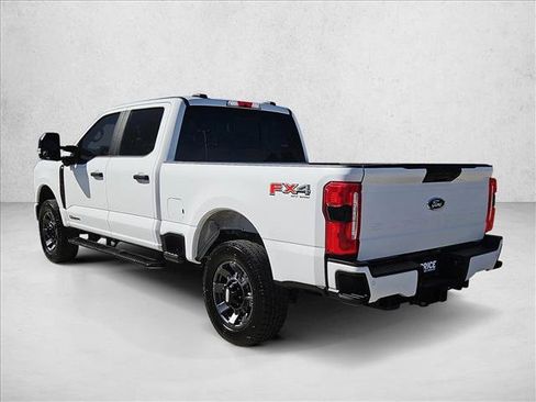 Used 2023 Ford F250 XL w/ STX Appearance Package image 7