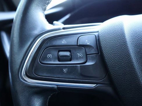 Used 2023 Buick Envision Preferred image 26