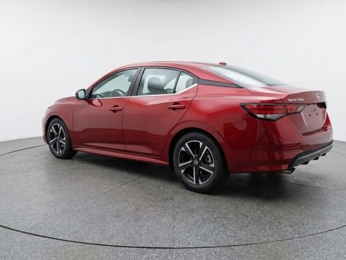 Used 2025 Nissan Sentra SV FWD image 6
