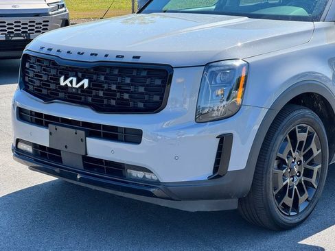 Used 2022 Kia Telluride SX w/ Nightfall Edition Package AWD/4WD image 37