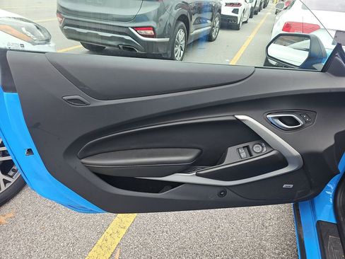 Used 2023 Chevrolet Camaro LT w/ RS Package image 10