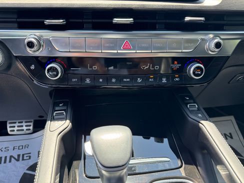 Used 2025 Kia Telluride SX Prestige X-Pro AWD/4WD image 18