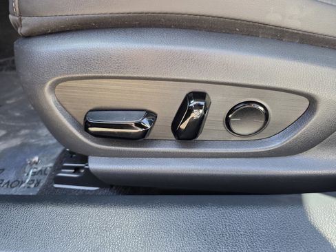 Used 2022 Lexus ES 350 w/ Premium Package image 22