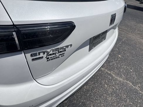 Certified 2025 Buick Envision Avenir AWD/4WD image 39