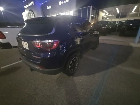 Used 2021 Jeep Compass Trailhawk image 9