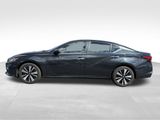 Used 2022 Nissan Altima 2.5 SV image 2