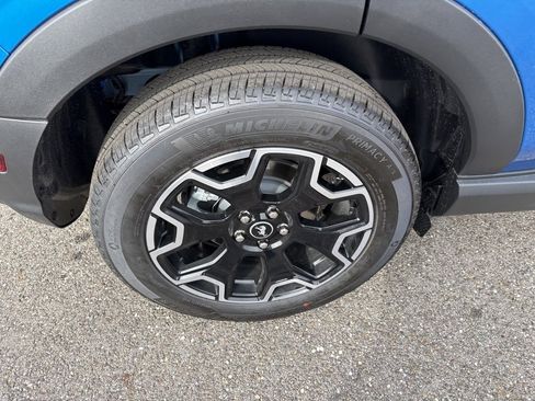 New 2025 Ford Bronco Sport Outer Banks w/ Outer Banks Tech Package+ image 12