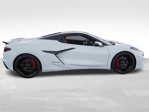 Certified 2023 Chevrolet Corvette Z06 image 9