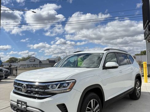 Used 2022 Volkswagen Atlas SE FWD image 3
