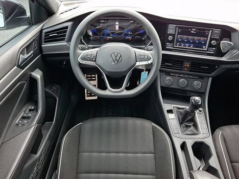 Used 2023 Volkswagen Jetta Sport FWD image 11