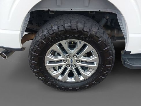Used 2024 Ford F150 Lariat w/ Bed Utility Package AWD/4WD image 10