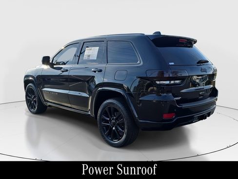 Used 2020 Jeep Grand Cherokee Altitude image 8