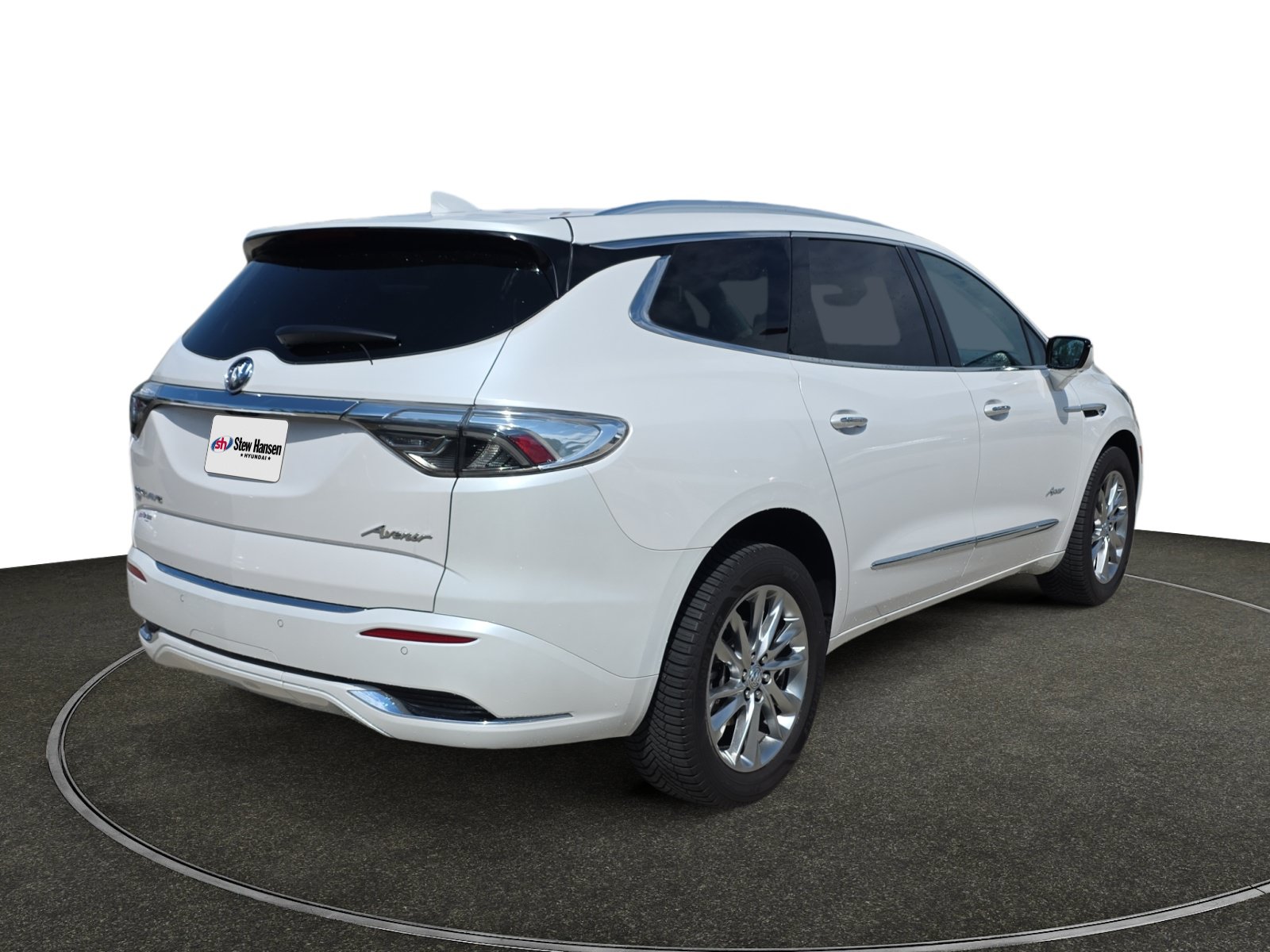Used 2023 Buick Enclave Avenir w/ Trailering Package, 5000 lbs. AWD/4WD image 6