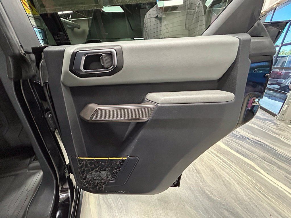 Used 2021 Ford Bronco Badlands w/ Sasquatch Package AWD/4WD image 49
