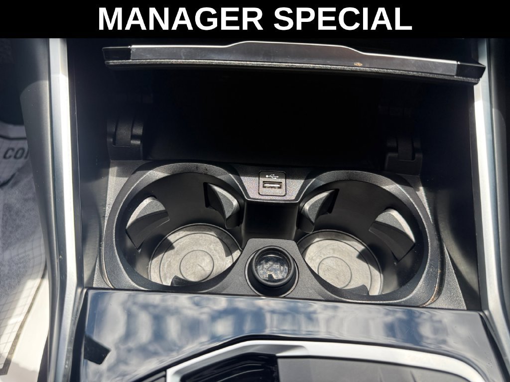 Used 2023 BMW 330i Sedan w/ Convenience Package RWD image 25