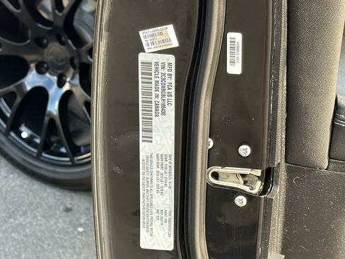 Used 2020 Dodge Charger SXT RWD image 30