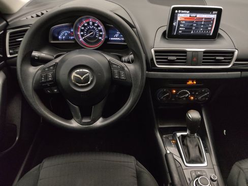 Used 2016 MAZDA MAZDA3 i Sport image 22