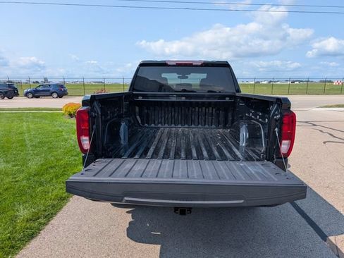 Used 2021 GMC Sierra 1500 Elevation AWD/4WD image 8
