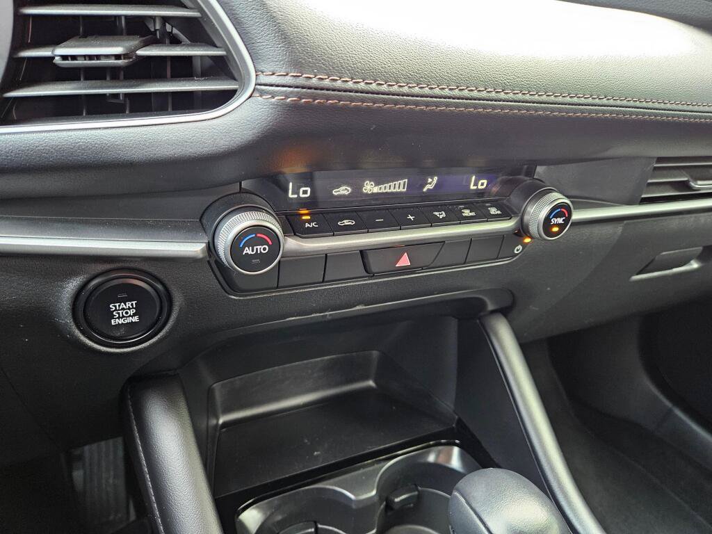 Used 2025 MAZDA MAZDA3 s FWD image 21