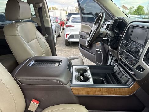 Used 2018 GMC Sierra 1500 SLT w/ SLT Premium Package image 13