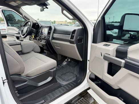 Used 2021 Ford F250 XLT AWD/4WD image 10