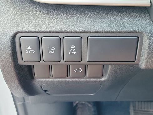 Used 2024 Mitsubishi Eclipse Cross SEL AWD/4WD image 27
