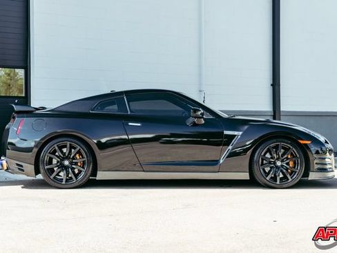 Used 2013 Nissan GT-R Premium AWD/4WD image 44