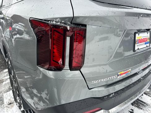 New 2026 Kia Sorento EX image 37