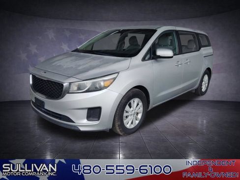 Used 2018 Kia Sedona L FWD image 1