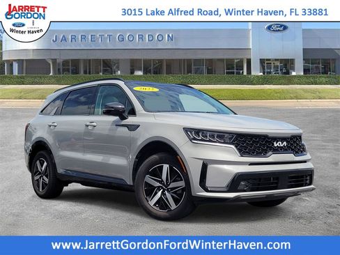 Used 2022 Kia Sorento EX w/ Panoramic Sunroof Package FWD image 1