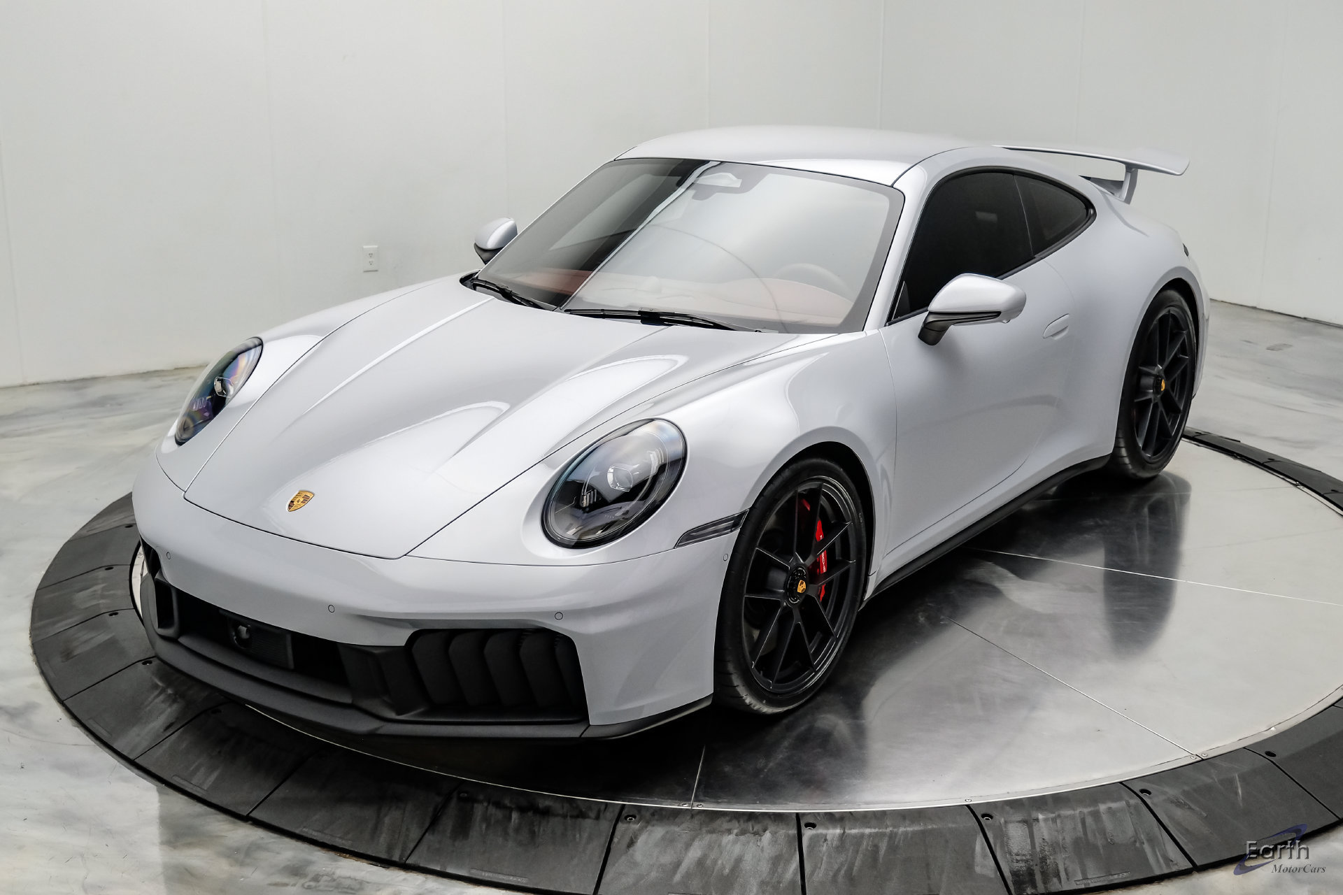 Used 2026 Porsche 911 Carrera GTS RWD image 6