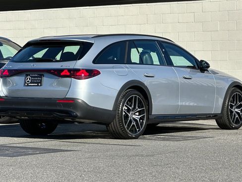 New 2026 Mercedes-Benz E 450 4MATIC All-Terrain Wagon image 5