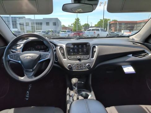 Used 2024 Chevrolet Malibu LT FWD image 13