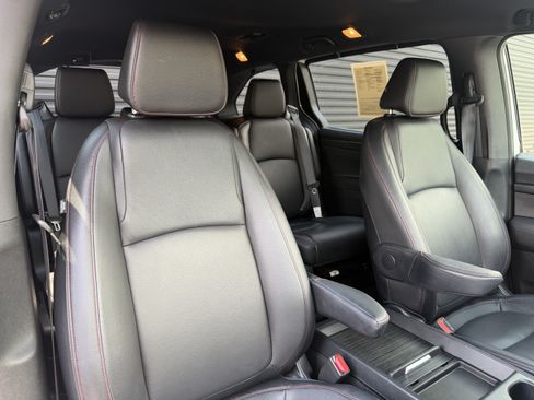 Used 2023 Honda Odyssey Sport image 20