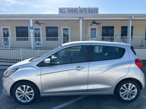 Used 2021 Chevrolet Spark LT FWD image 2