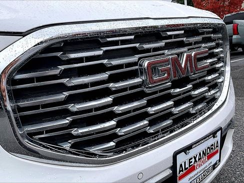 Used 2020 GMC Terrain Denali w/ LPO, Floor Liner Package image 27