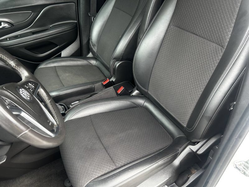 Used 2018 Buick Encore Preferred FWD image 9