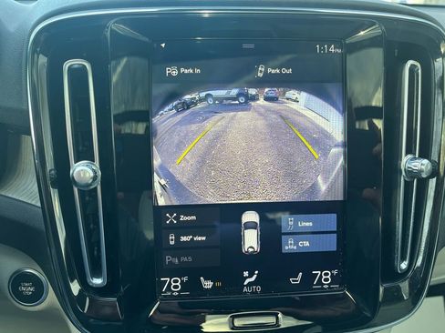 Used 2020 Volvo XC40 T5 Inscription image 11