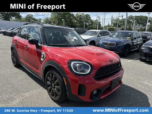 Certified 2023 MINI Cooper Countryman SE w/ Storage Package AWD/4WD image 1