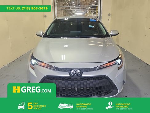Used 2021 Toyota Corolla LE FWD image 1