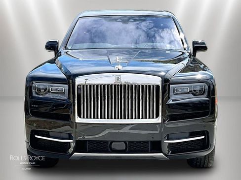 Used 2020 Rolls-Royce Cullinan image 3