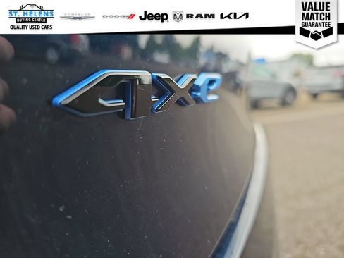 Used 2024 Jeep Wagoneer Launch Edition AWD/4WD image 32