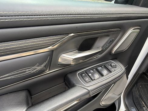 Used 2021 RAM 1500 Limited AWD/4WD image 15