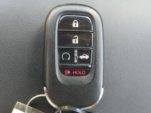 Certified 2023 Honda Accord Touring image 27