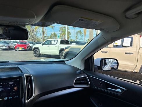 Used 2024 Ford Edge SEL AWD/4WD image 31