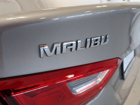 Used 2023 Chevrolet Malibu LS image 28