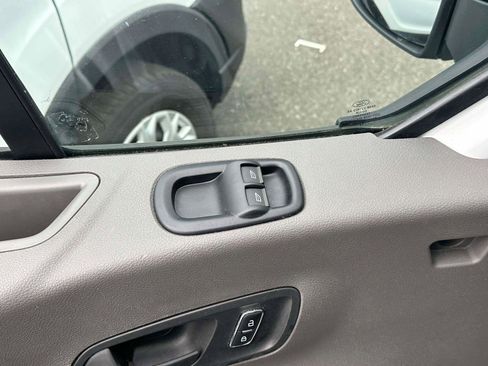 Used 2024 Ford Transit 250 Low Roof w/ Exterior Upgrade Package image 14